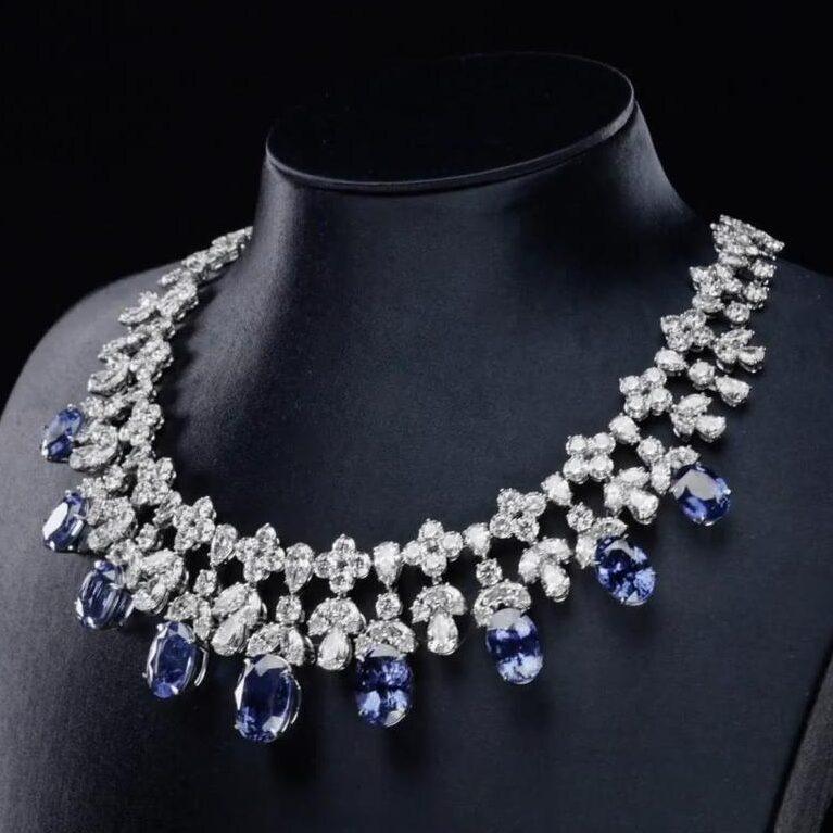 Luxury Tanzanite Chocker Necklace